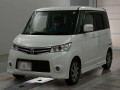 2011 Nissan Roox