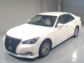 2016 Toyota Crown