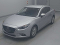2018 Mazda Axela