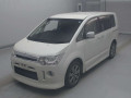 2011 Mitsubishi Delica D5
