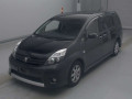 2013 Toyota Isis