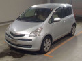 2005 Toyota Ractis