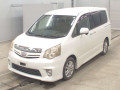 2012 Toyota Noah