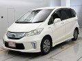2011 Honda Freed hybrid