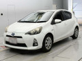 2013 Toyota Aqua
