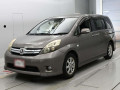 2011 Toyota Isis
