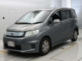 2012 Honda Freed spike hybrid