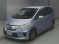 2014 Honda Freed hybrid
