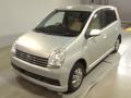 2005 Daihatsu Mira Avy