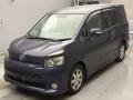 2007 Toyota Voxy