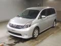2016 Toyota Isis