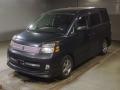 2004 Toyota Voxy
