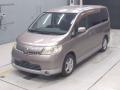 2005 Nissan Serena