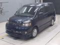 2005 Toyota Voxy