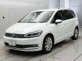 2017 Volkswagen Golf Touran