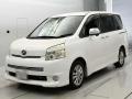 2009 Toyota Voxy