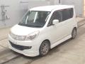 2013 Mitsubishi Delica D2