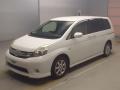 2013 Toyota Isis