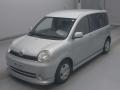 2004 Toyota Sienta