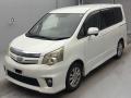 2011 Toyota Noah