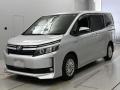2014 Toyota Voxy