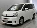 2011 Toyota Voxy