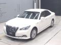2017 Toyota Crown Hybrid