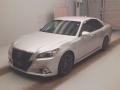 2015 Toyota Crown Hybrid