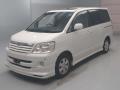 2002 Toyota Noah