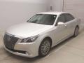 2013 Toyota Crown Majesta