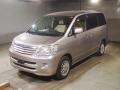 2002 Toyota Noah