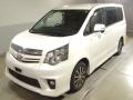 2010 Toyota Noah