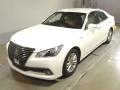 2013 Toyota Crown Hybrid