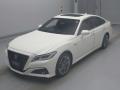 2019 Toyota Crown Hybrid