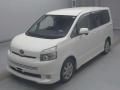 2009 Toyota Voxy