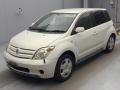 2004 Toyota IST