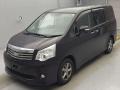 2013 Toyota Noah