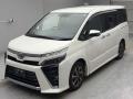 2022 Toyota Voxy