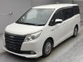 2015 Toyota Noah