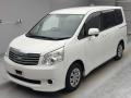 2013 Toyota Noah