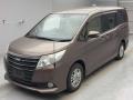 2014 Toyota Noah