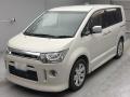 2014 Mitsubishi Delica D5