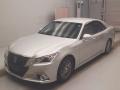 2013 Toyota Crown Hybrid