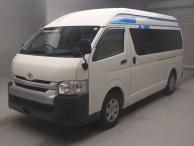 2016 Toyota Hiace Commuter
