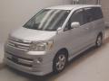 2006 Toyota Noah