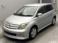 2005 Toyota IST