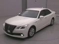 2015 Toyota Crown Hybrid