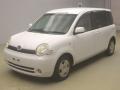 2004 Toyota Sienta