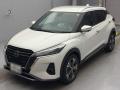 2022 Nissan KIX
