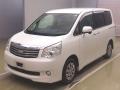 2011 Toyota Noah